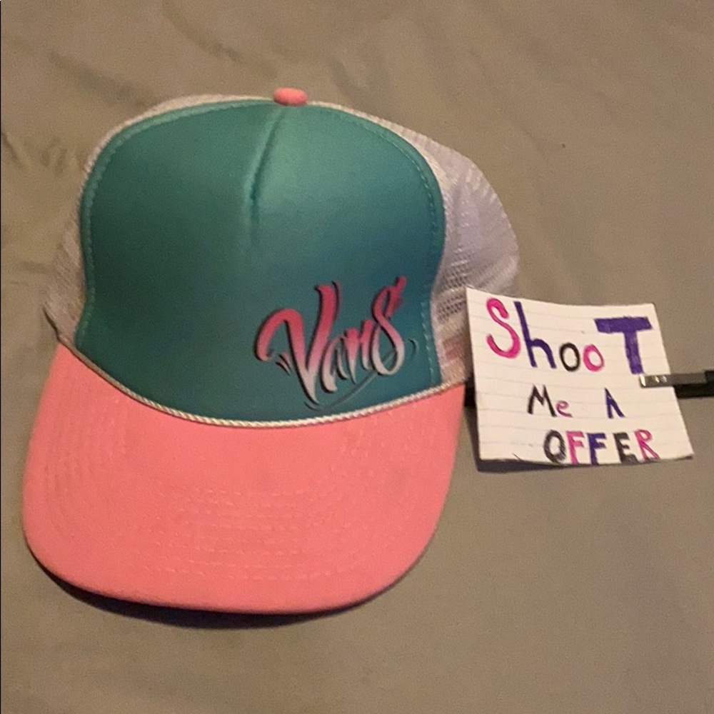 Vans pink and turquoise hat for skaters. Snap back